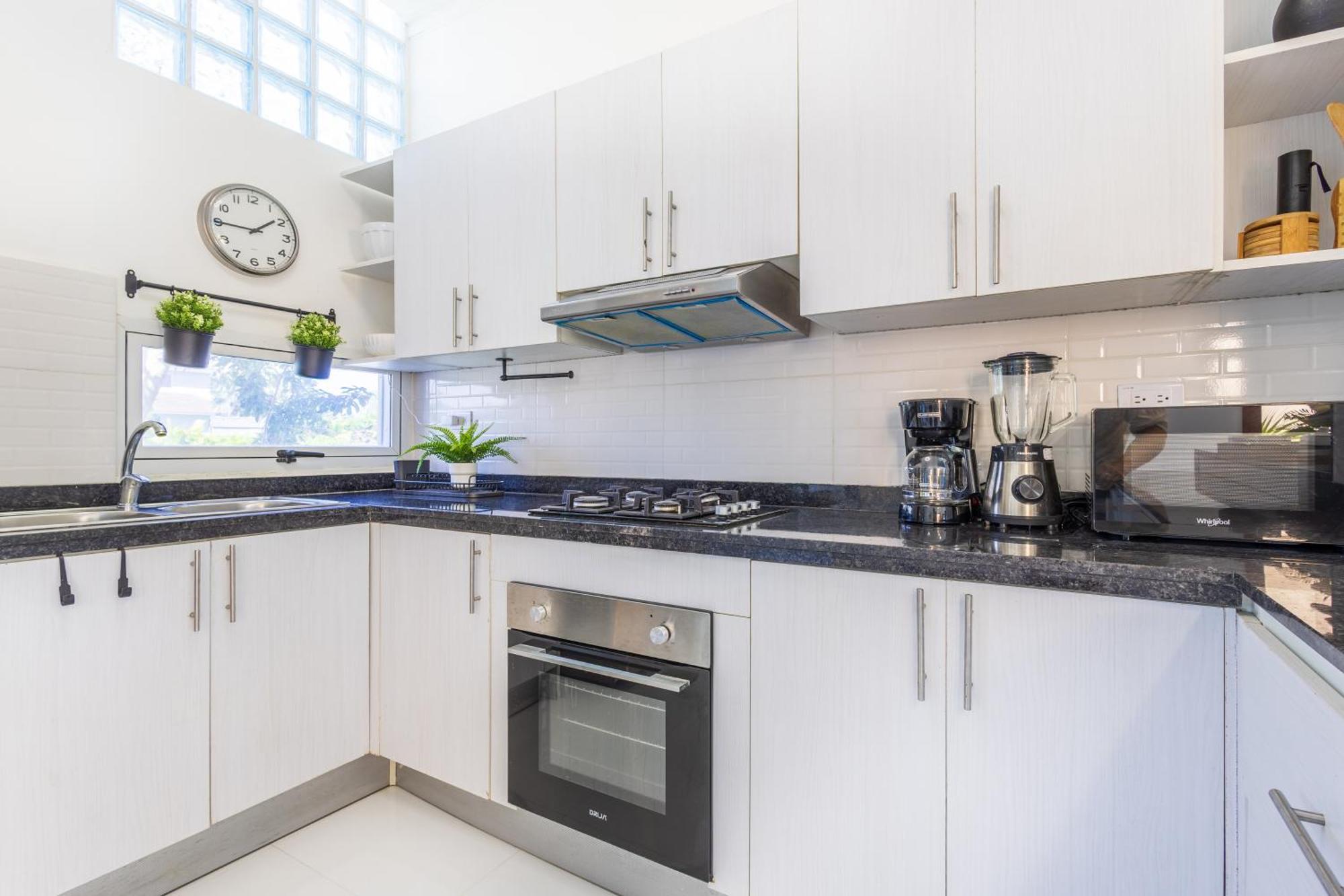 New Stylish 3br With Private Pool & Terrace Pousada *
